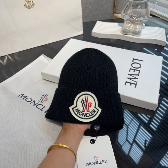Bonnets de mode