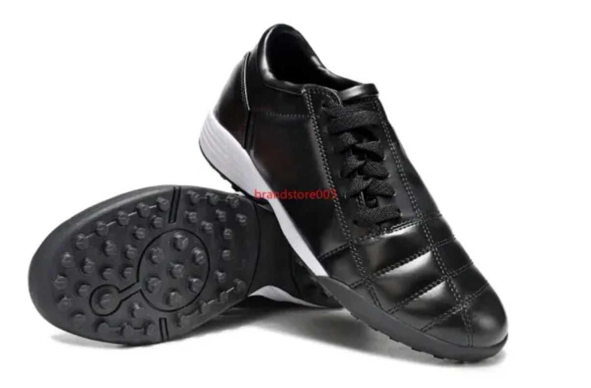 Total 90 chaussures de football