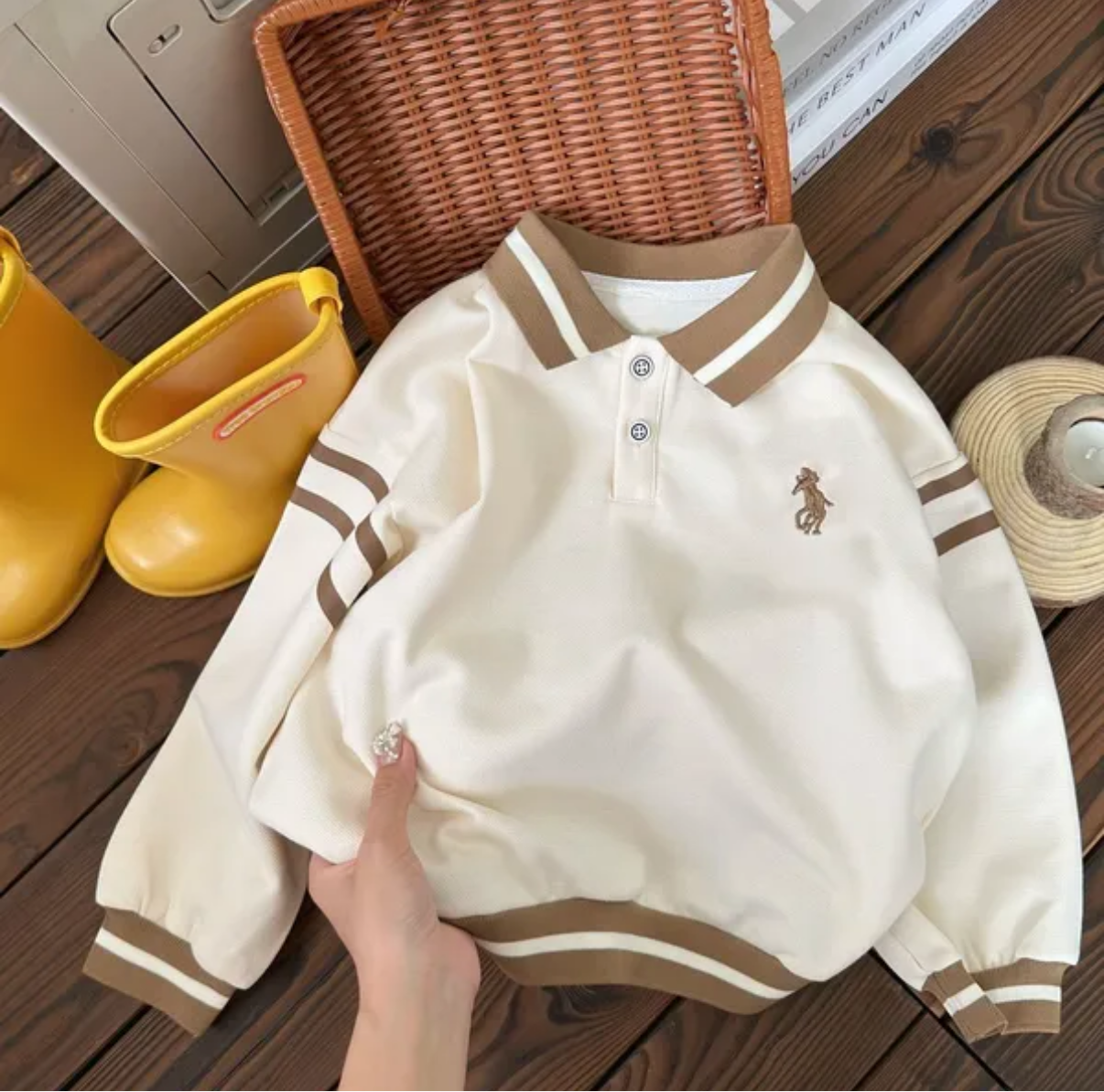 Automne d'hiver pour enfants Nouvelles tenues garçons filles décontractées à col de sweat-shirt