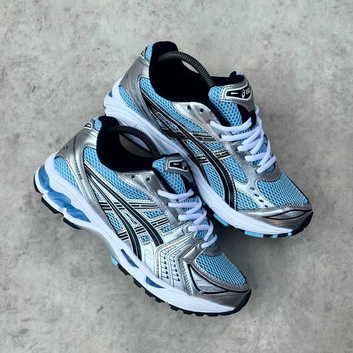 ASICS Gel-Kayano 14