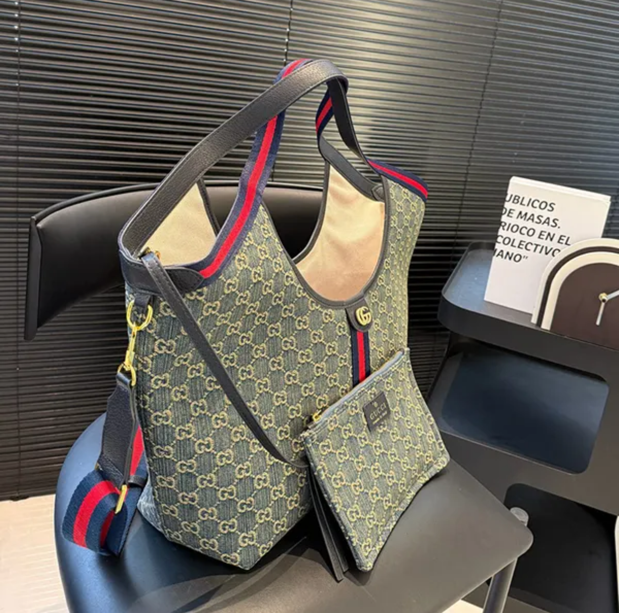 sac cabas Gucci Giglio en toile GG avec pochette amovible