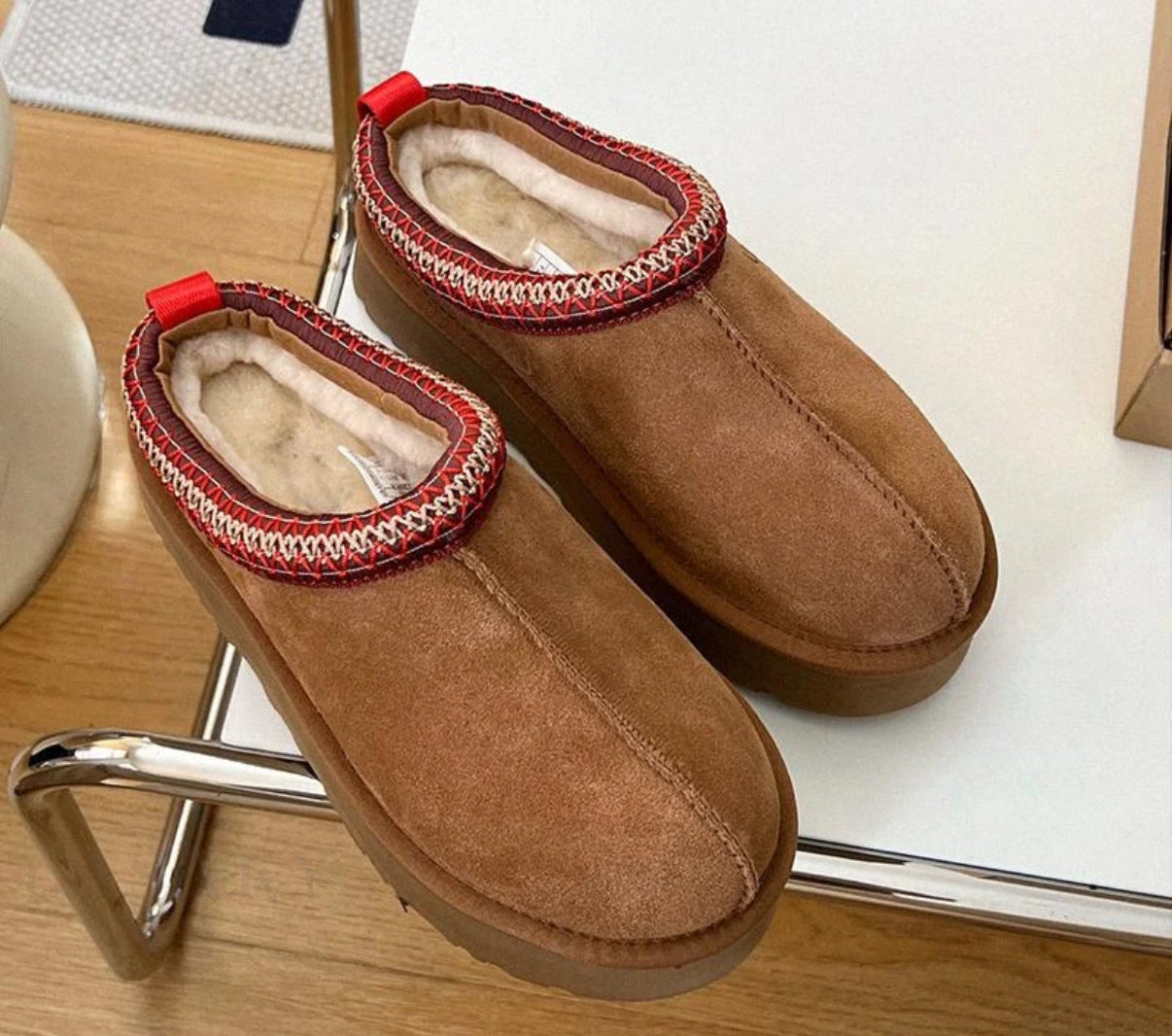 with Thick Soles and Integrated Leather/Fur for Gentlewomen/Men