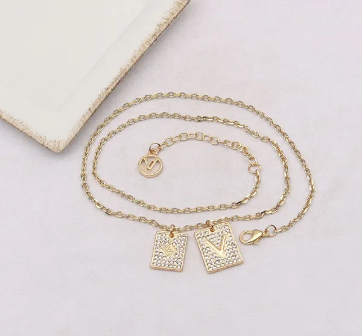 Designer Marque Double Letter Colliers Ball Pendant Chain