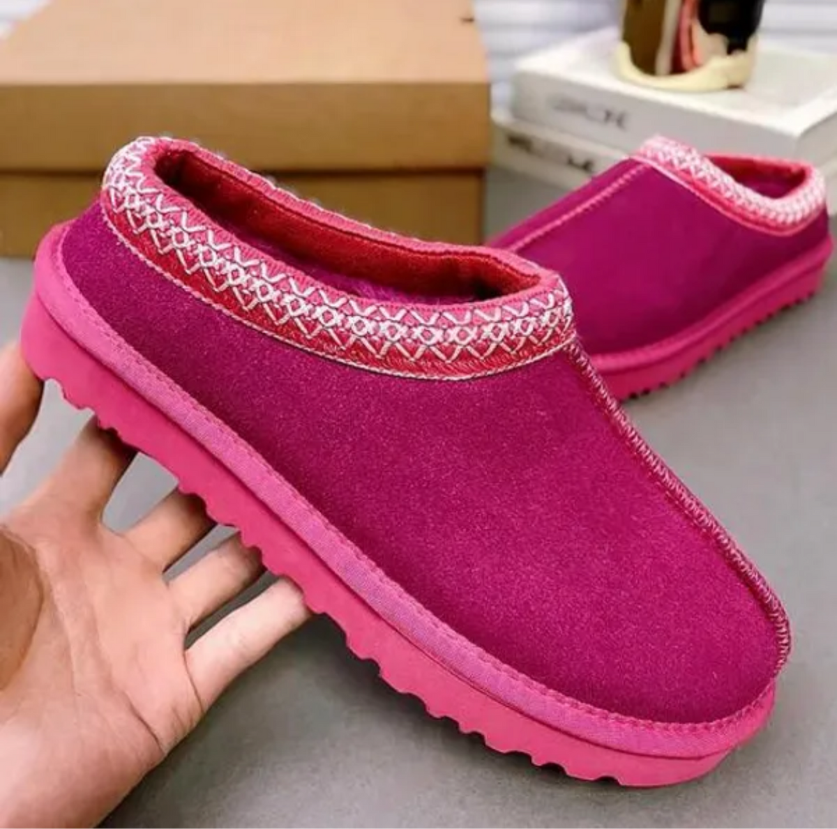 with Thick Soles and Integrated Leather/Fur for Gentlewomen/Men
