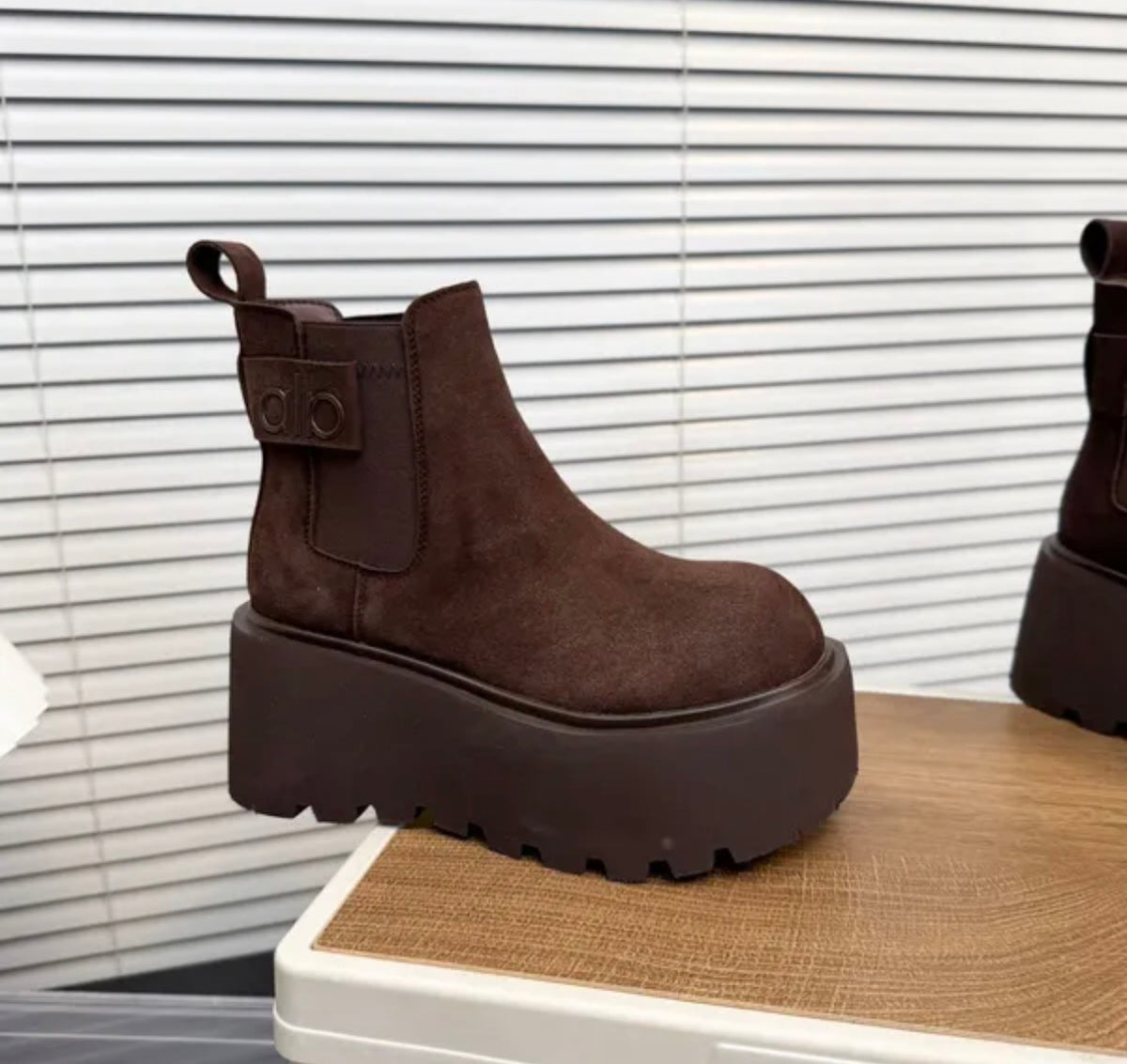 Bottines Chelsea à plateforme2