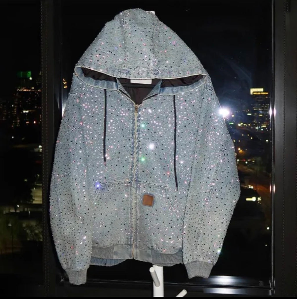 Veste à capuche zippée bleu délavé à strass