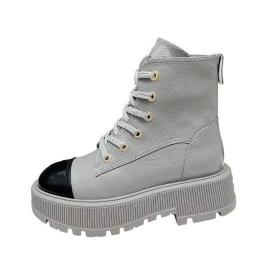 Luxury bottines Chanel cuir